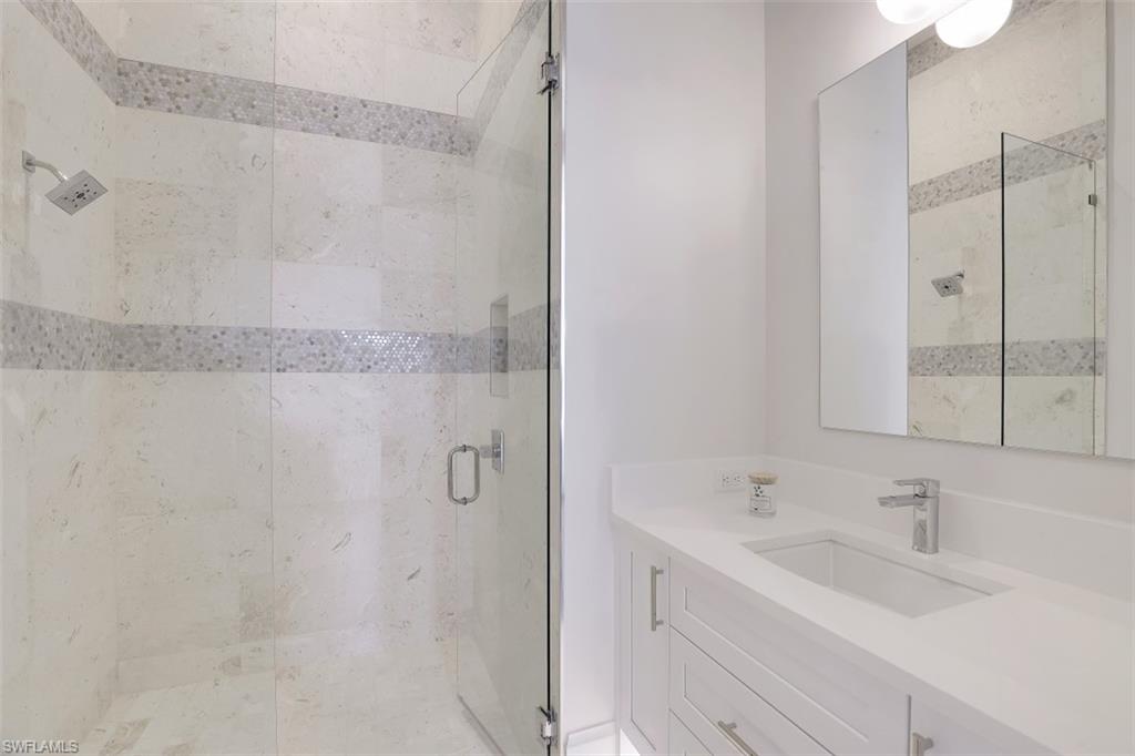 MOORINGS - Residential