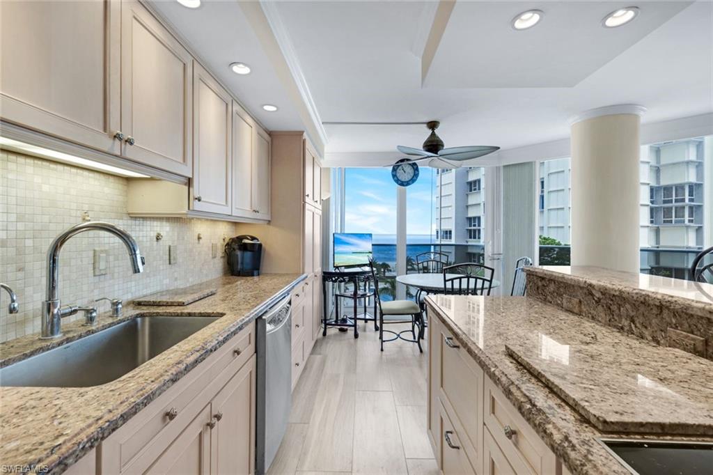 4041 Gulf Shore BLVD N 403