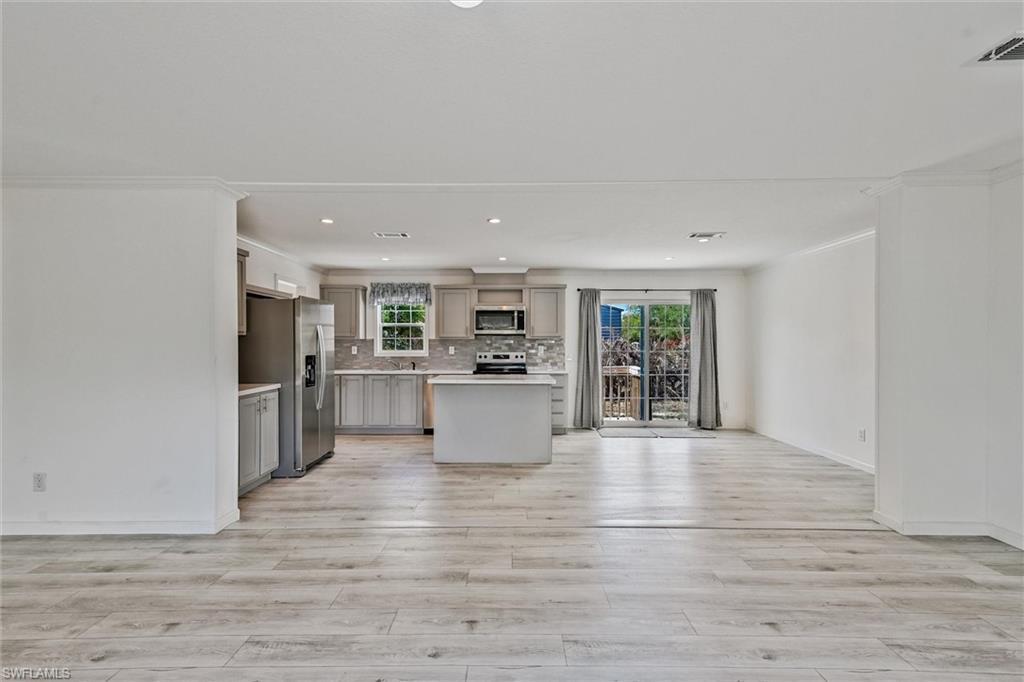 SUNCOAST ESTATES UNREC - Residential