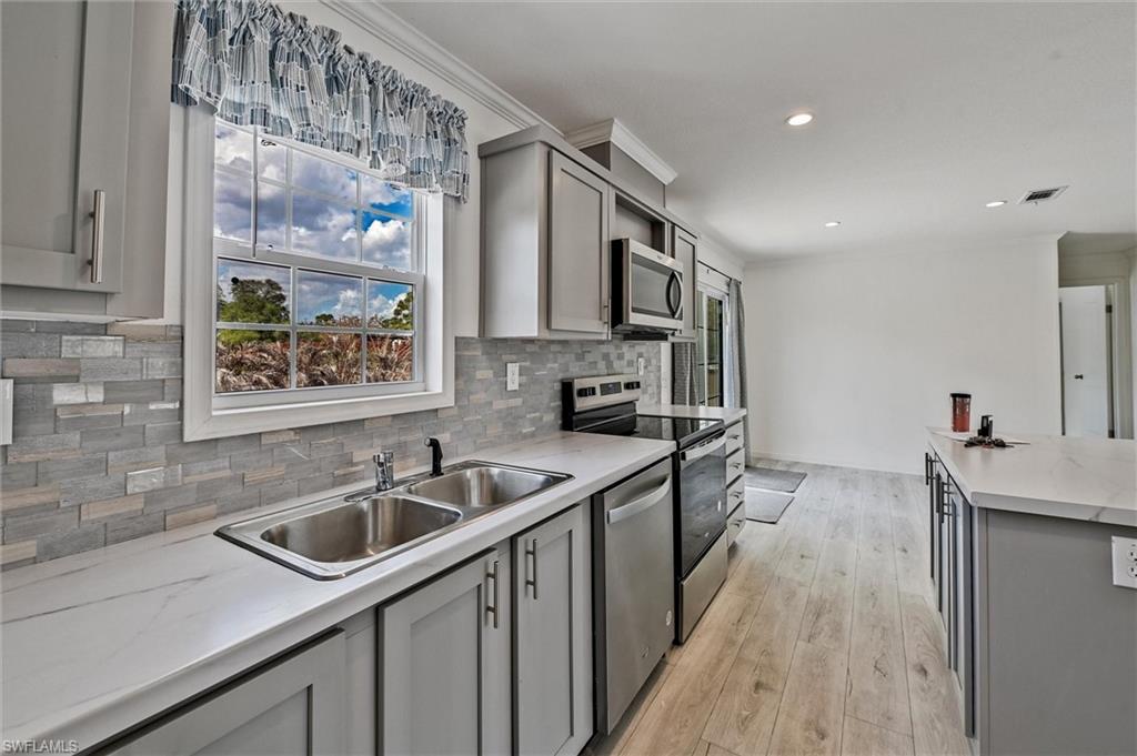 SUNCOAST ESTATES UNREC - Residential