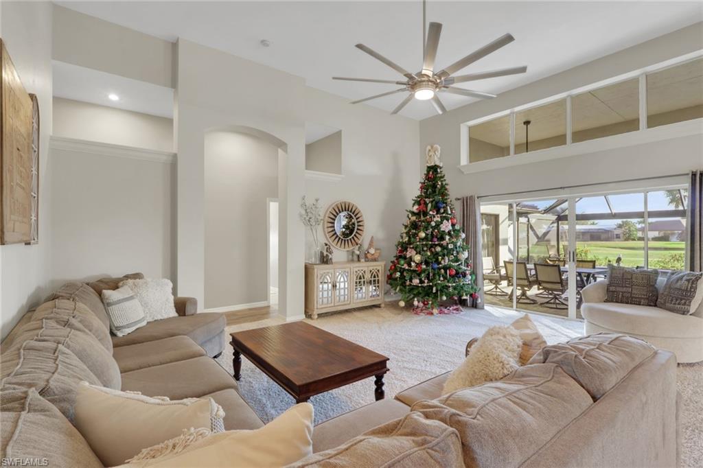 ROYAL TEE COUNTRY CLUB ESTATES - Residential