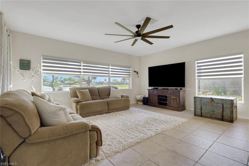 ROYAL TEE COUNTRY CLUB ESTATES - Residential