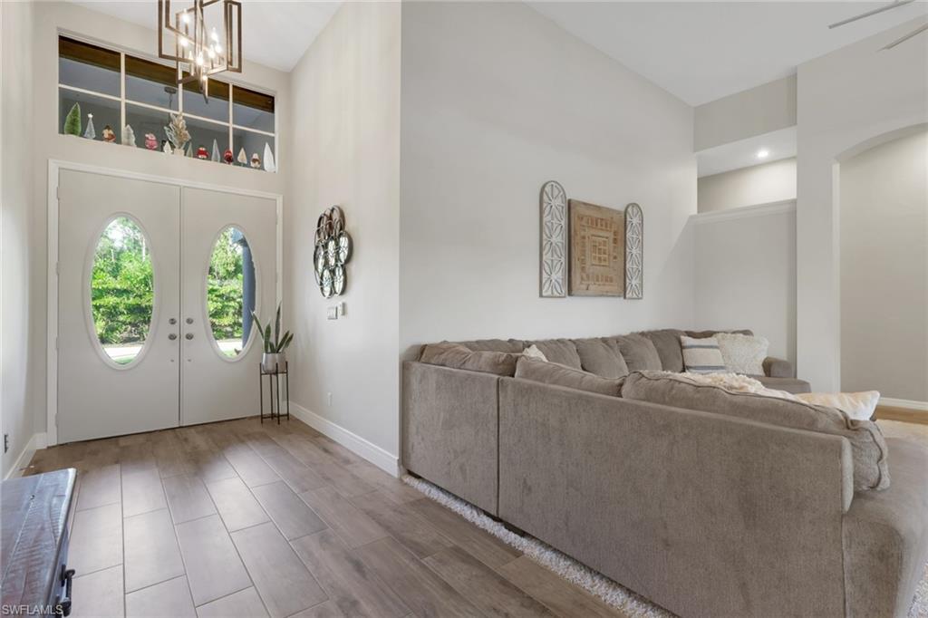 ROYAL TEE COUNTRY CLUB ESTATES - Residential