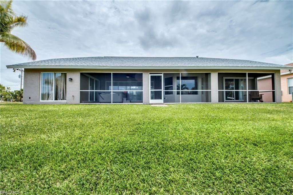 CAPE CORAL - Residential