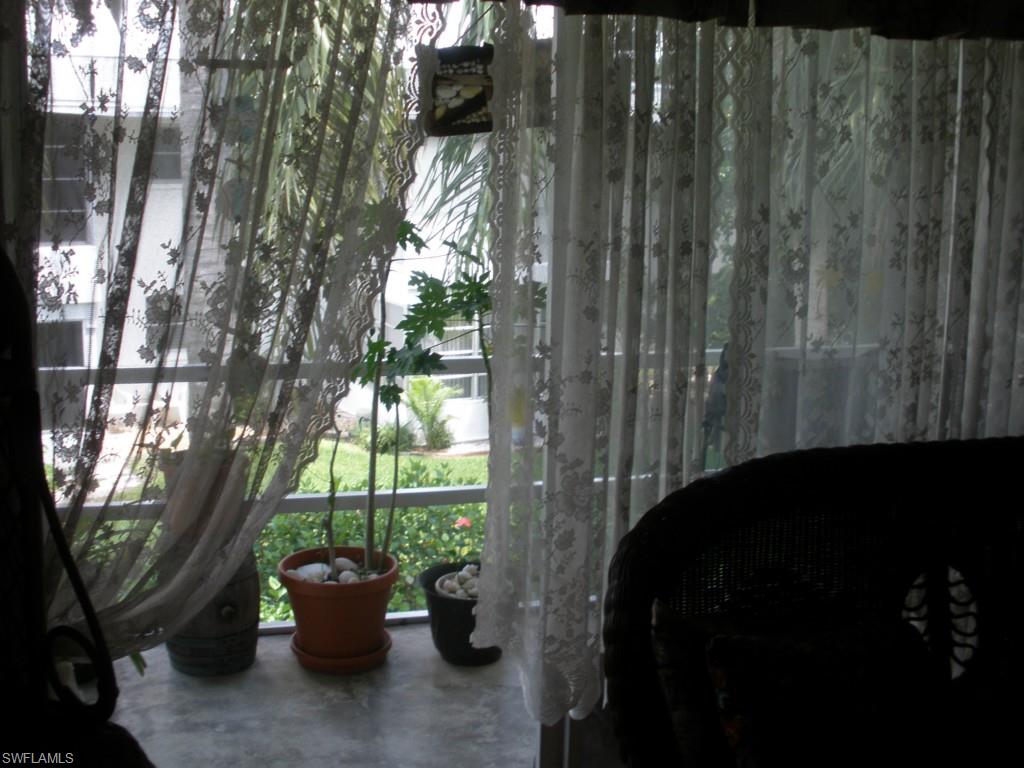 TROPIC TERRACE - Residential