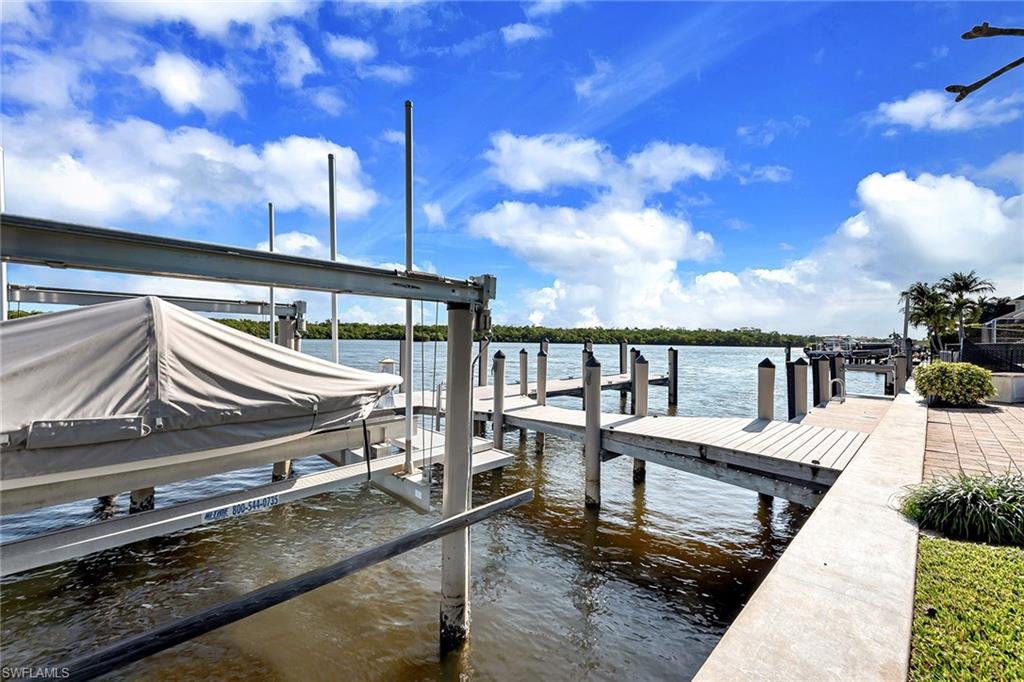 ROYAL HARBOR - Residential