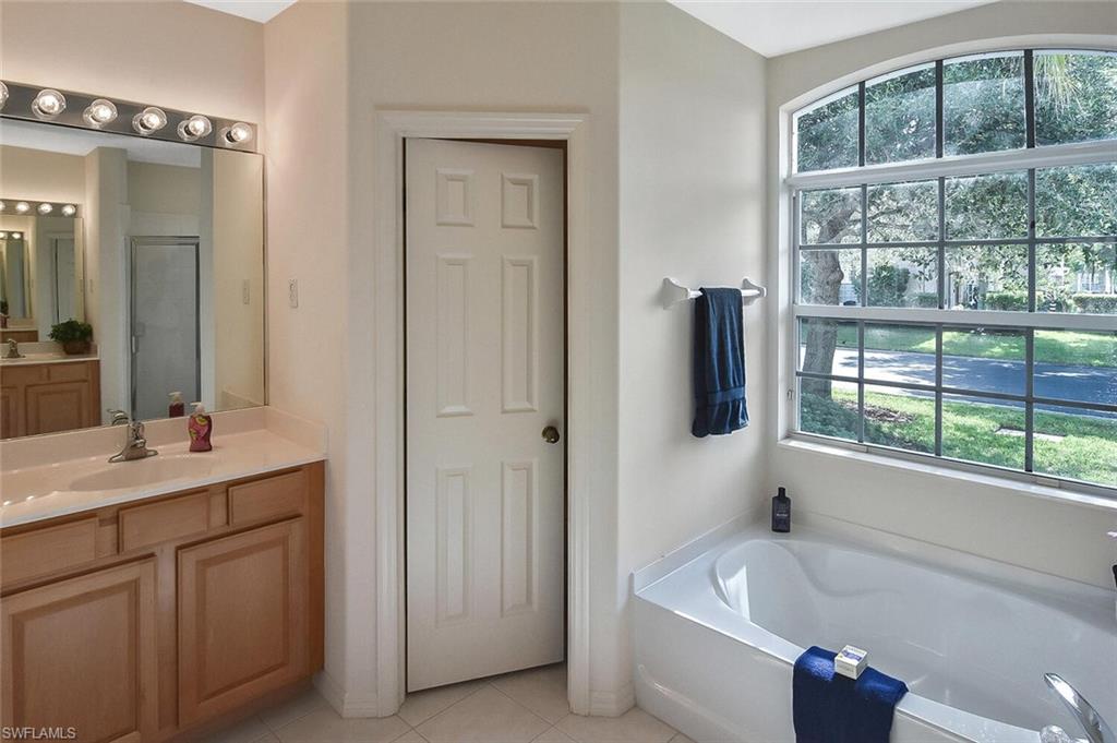 DANFORTH LAKES - Residential