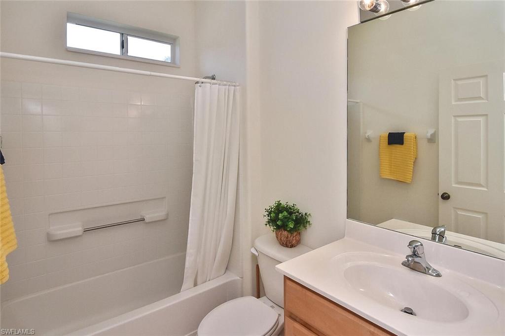 DANFORTH LAKES - Residential