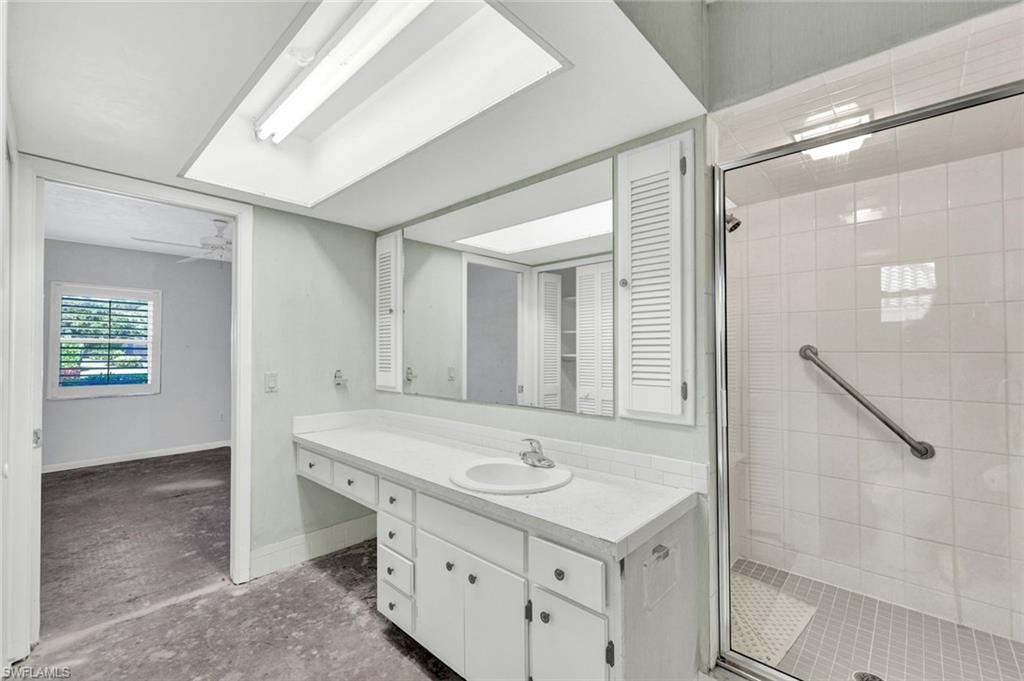 MARCO BEACH - Residential