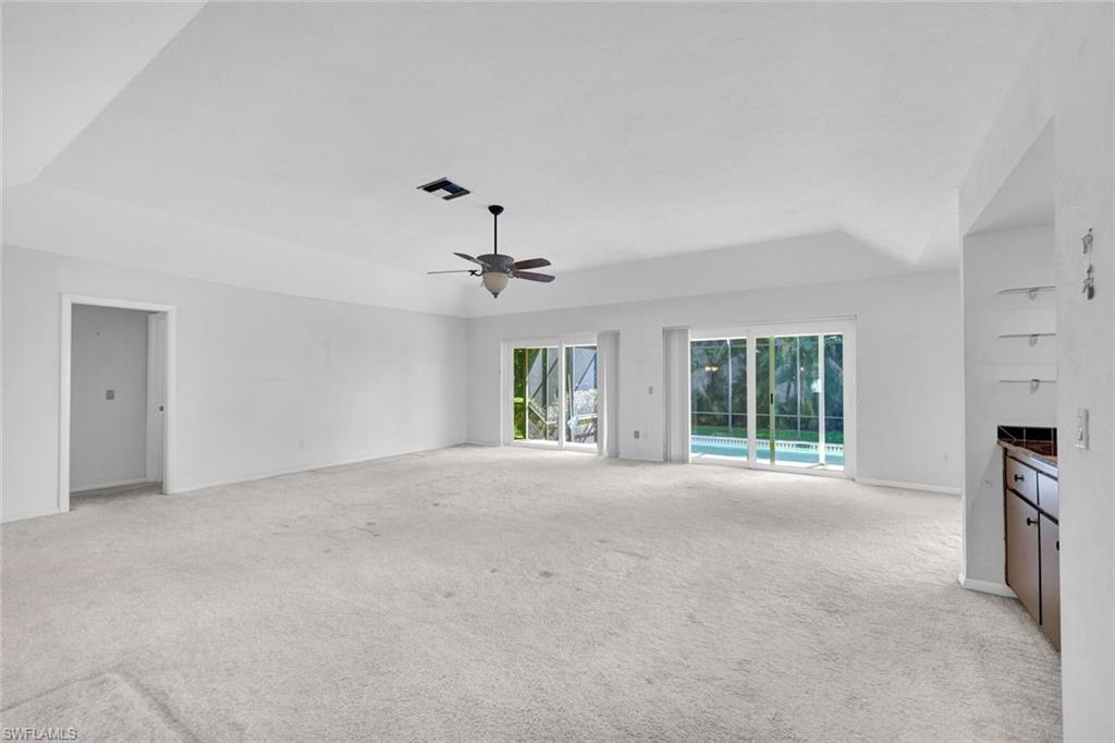 MARCO BEACH - Residential