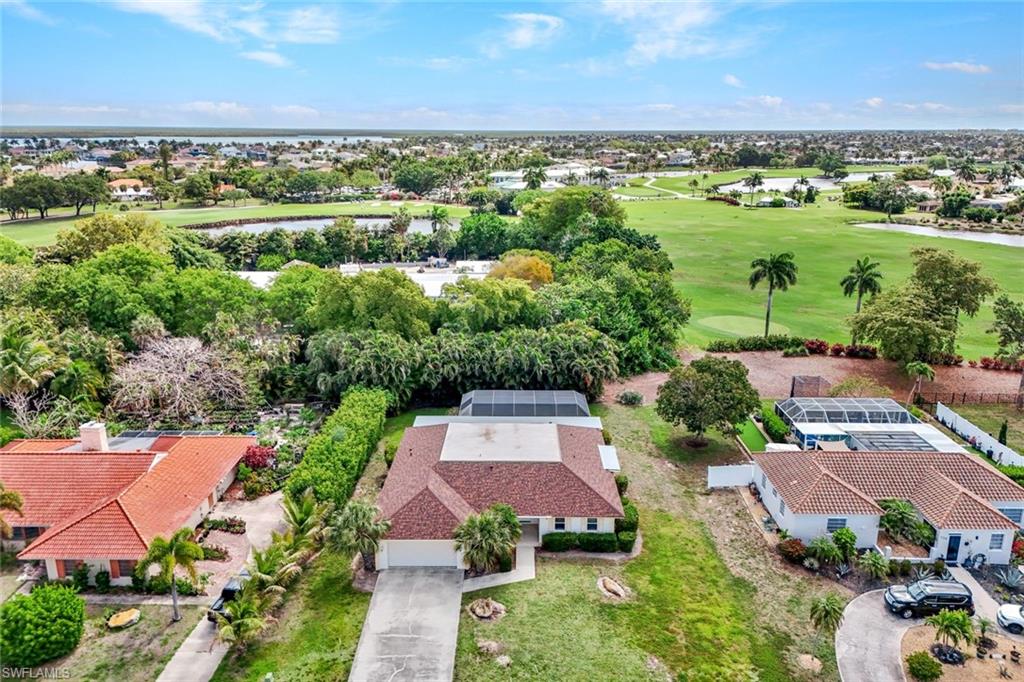 MARCO BEACH - Residential