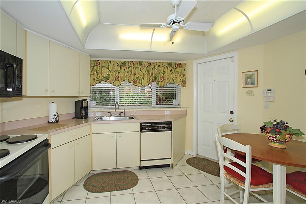 CRESTVIEW AT CRESCENT LAKE - Residential