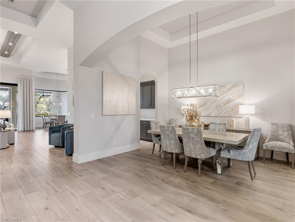 ST. CHARLES HARBOUR - Residential