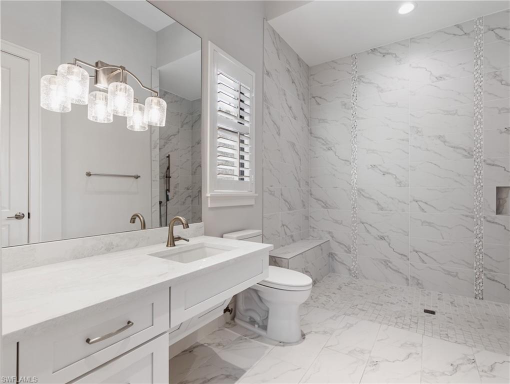 ST. CHARLES HARBOUR - Residential