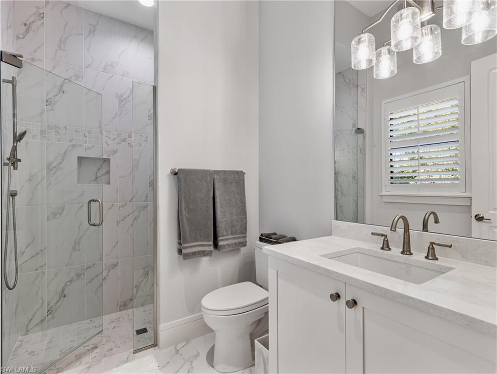 ST. CHARLES HARBOUR - Residential