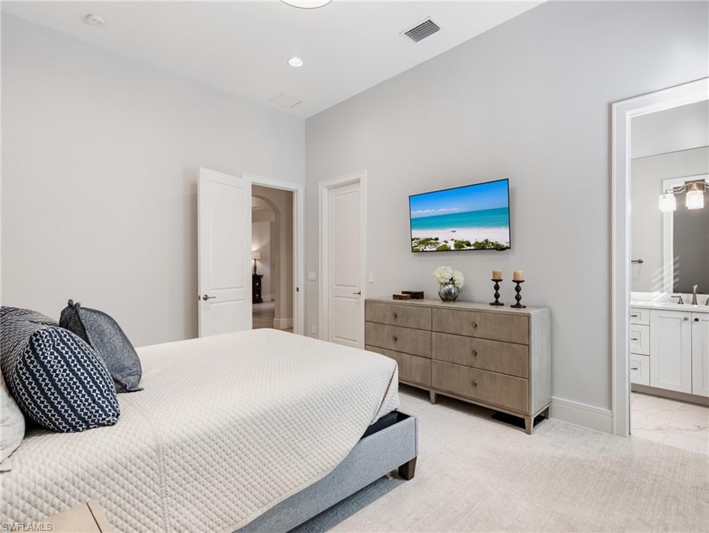 ST. CHARLES HARBOUR - Residential