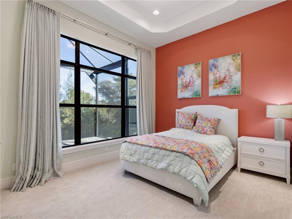 ST. CHARLES HARBOUR - Residential