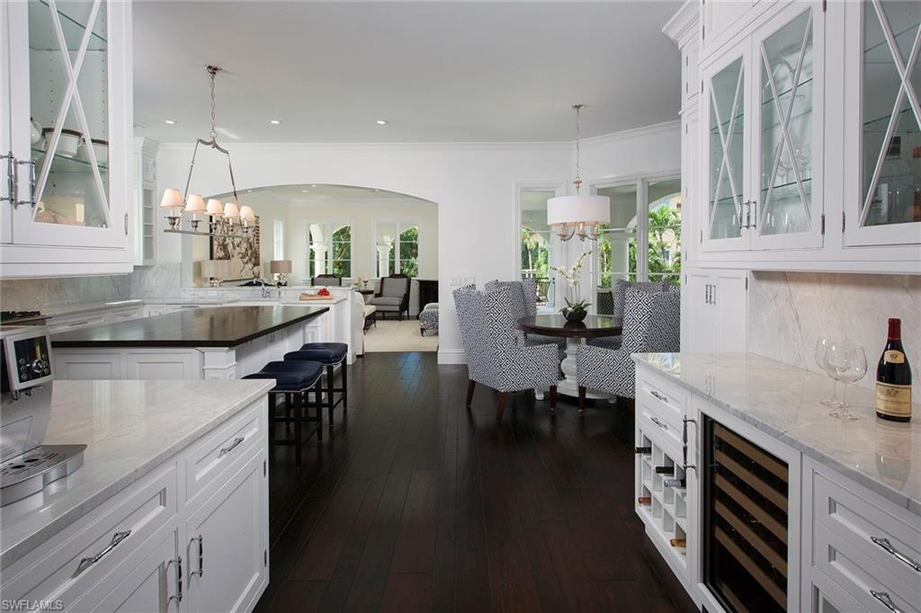 OLDE NAPLES - Residential