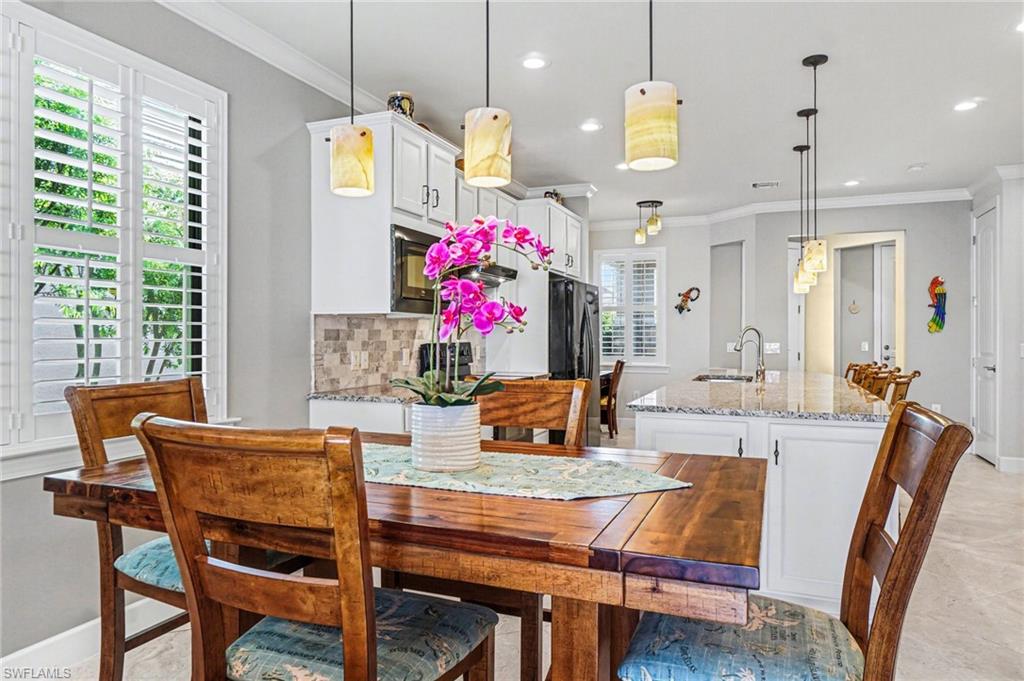 CORKSCREW SHORES - Residential