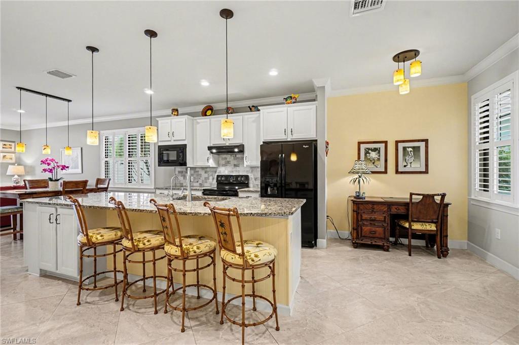 CORKSCREW SHORES - Residential