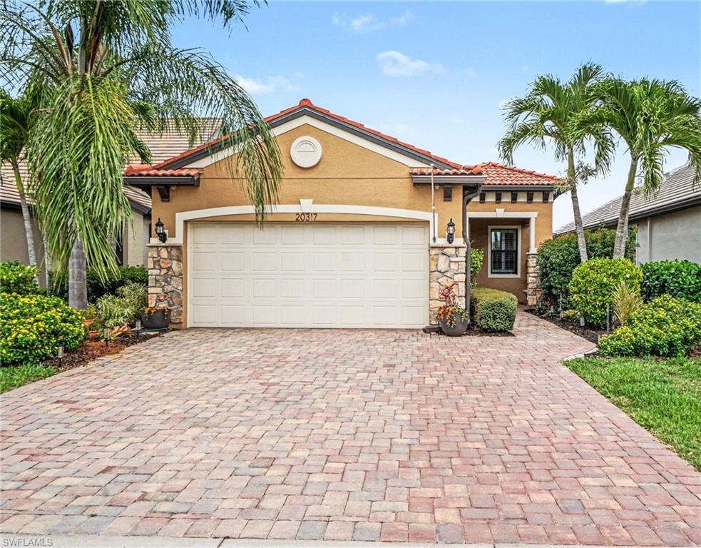 CORKSCREW SHORES - Residential