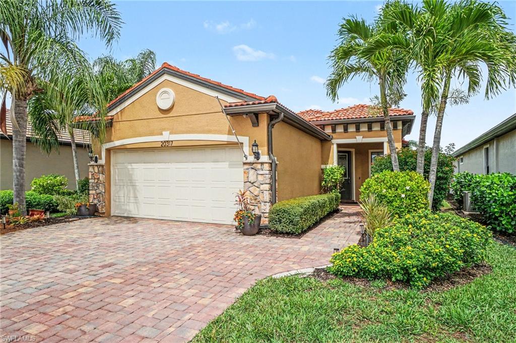 CORKSCREW SHORES - Residential