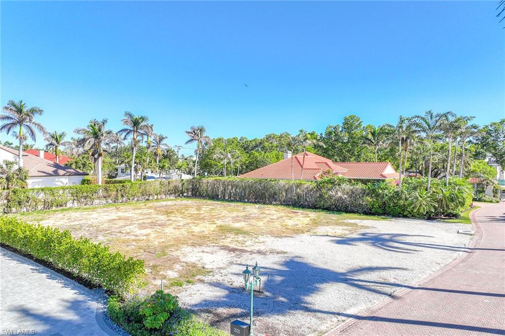 GORDON DRIVE ESTATES - Land