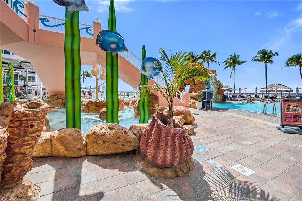 WHITE SAND VILLAS - Residential