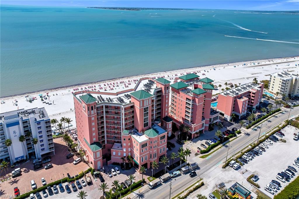 WHITE SAND VILLAS - Residential