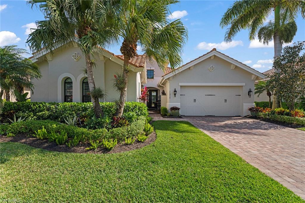 11950 Heather Woods CT