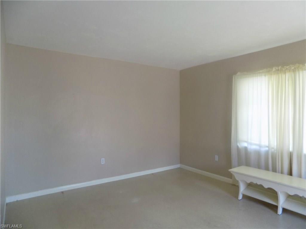 MARCO BEACH - Residential