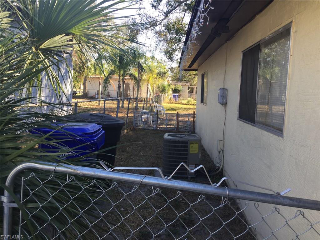 RIDGEWOOD PARK - Residential