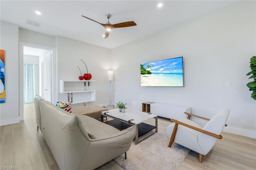 JASPER FLATS - Residential