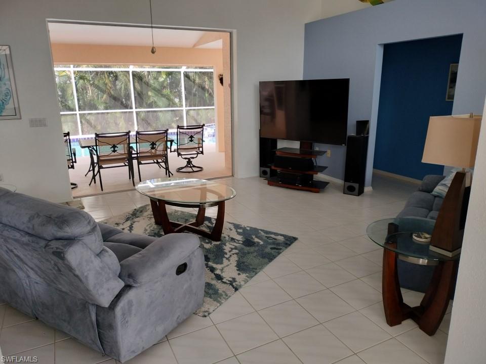 LONG MEADOW - Residential