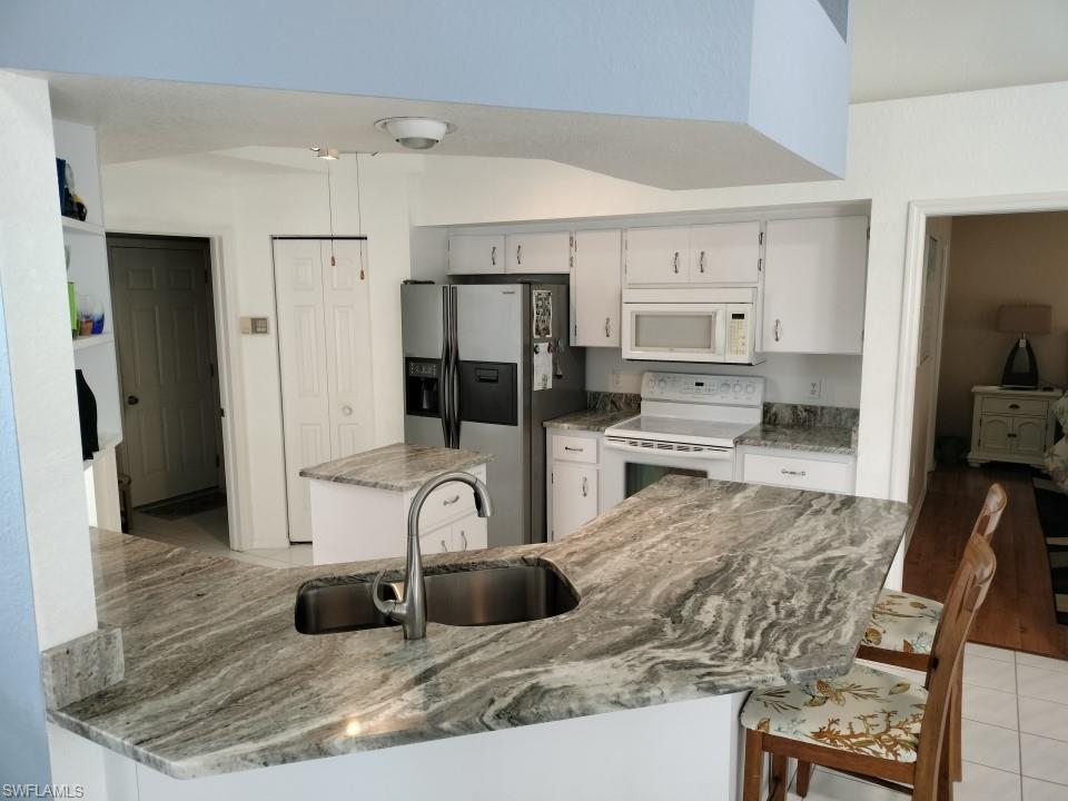 LONG MEADOW - Residential