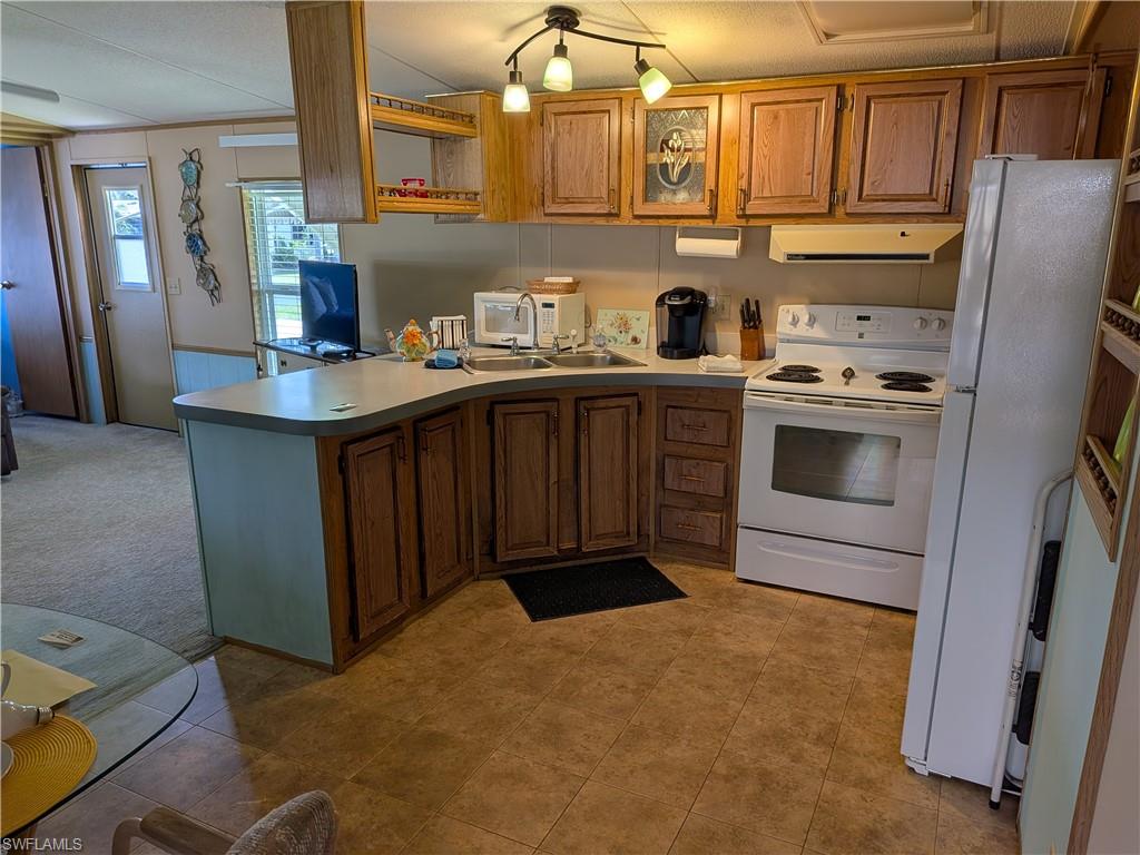 BONITA ST JAMES VILLAGE - Residential