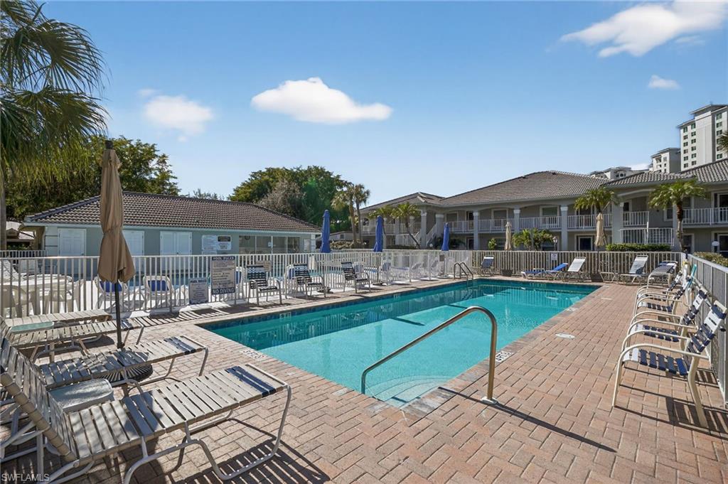 VANDERBILT VILLAS - Residential