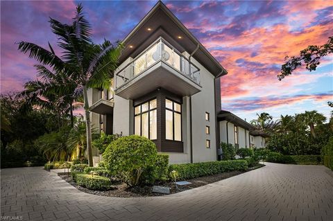 1230 Gulf Shore BLVD S NAPLES FL 34102
