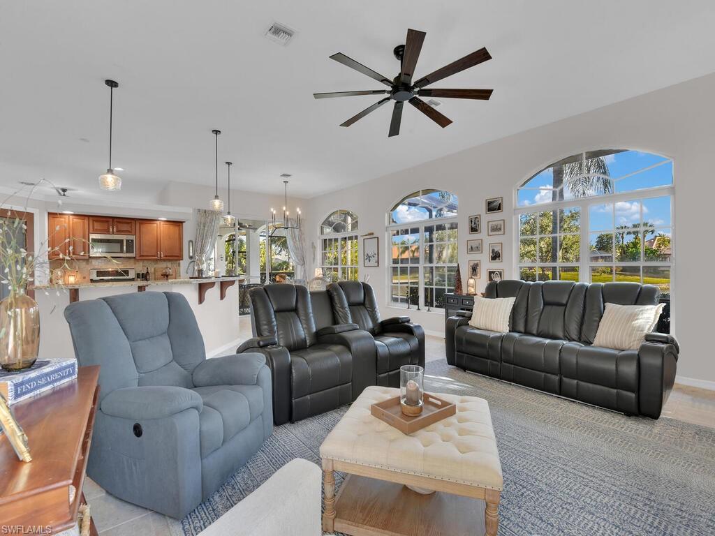 CYPRESS LINKS - Residential