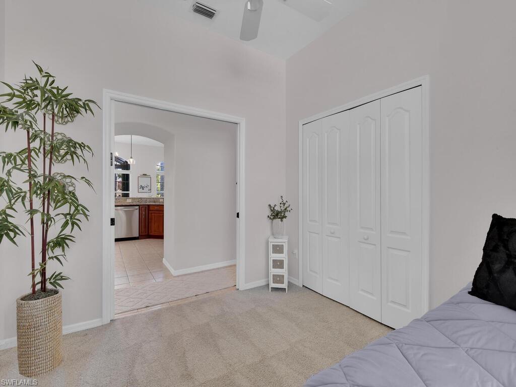 CYPRESS LINKS - Residential