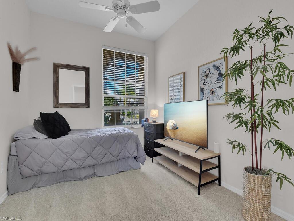 CYPRESS LINKS - Residential