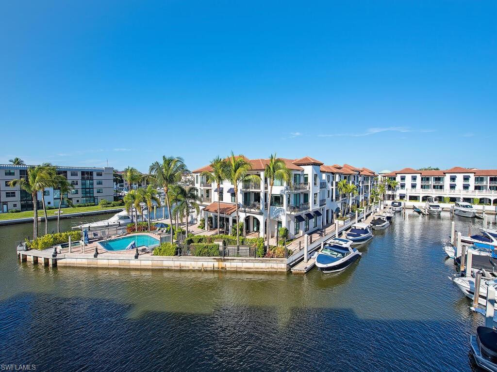 NAPLES BAY RESORT - Residential