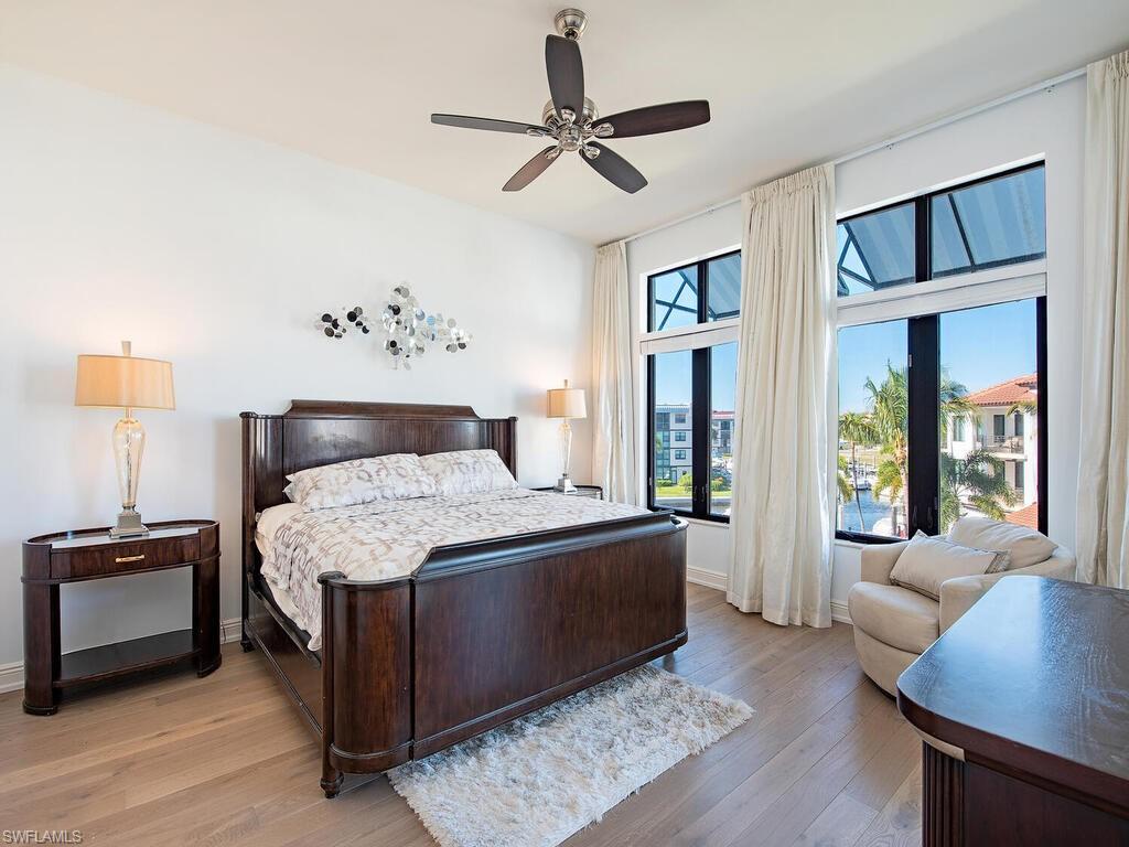 NAPLES BAY RESORT - Residential