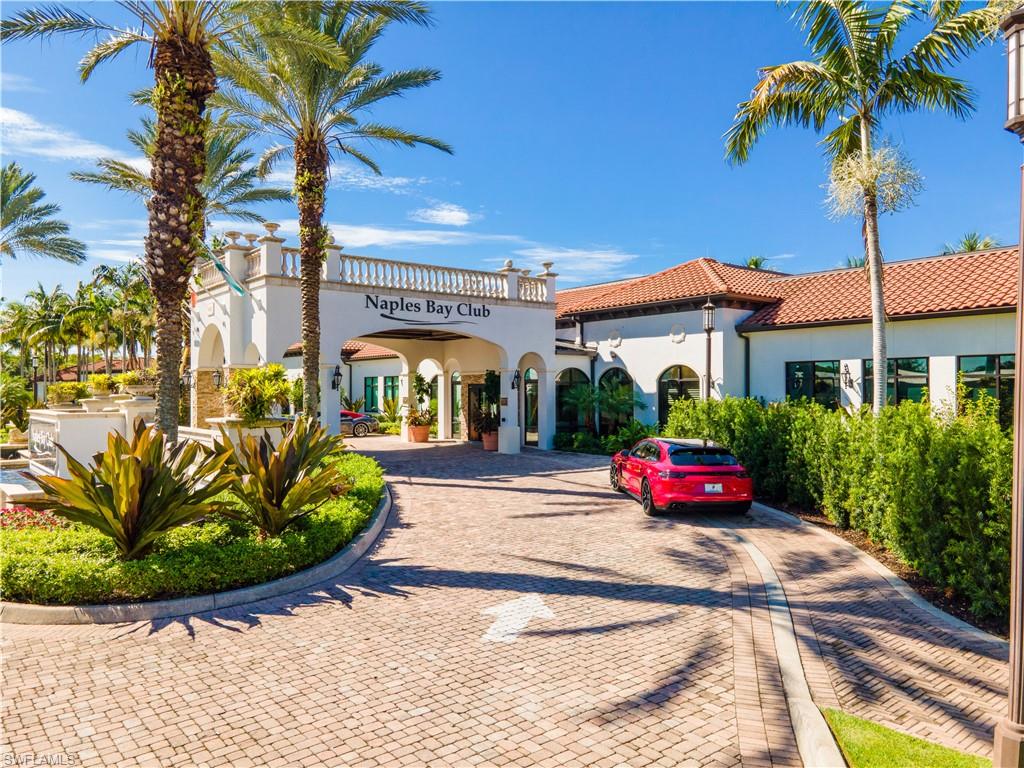 NAPLES BAY RESORT - Residential