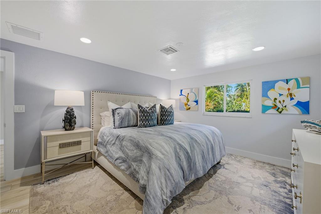 PARK SHORE - Residential