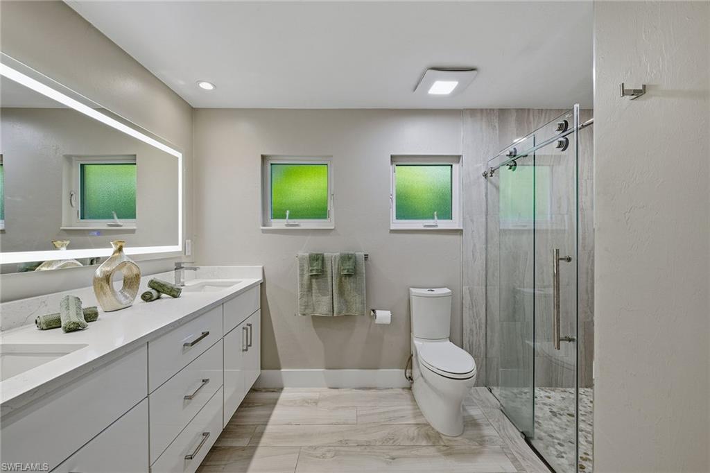 PARK SHORE - Residential