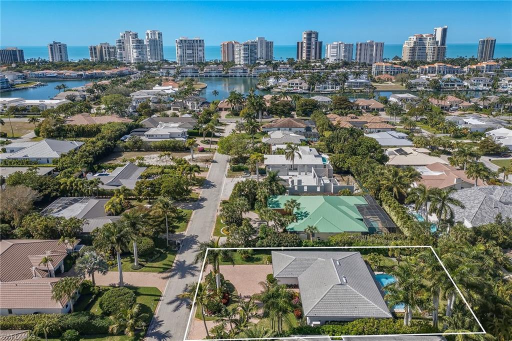 PARK SHORE - Residential