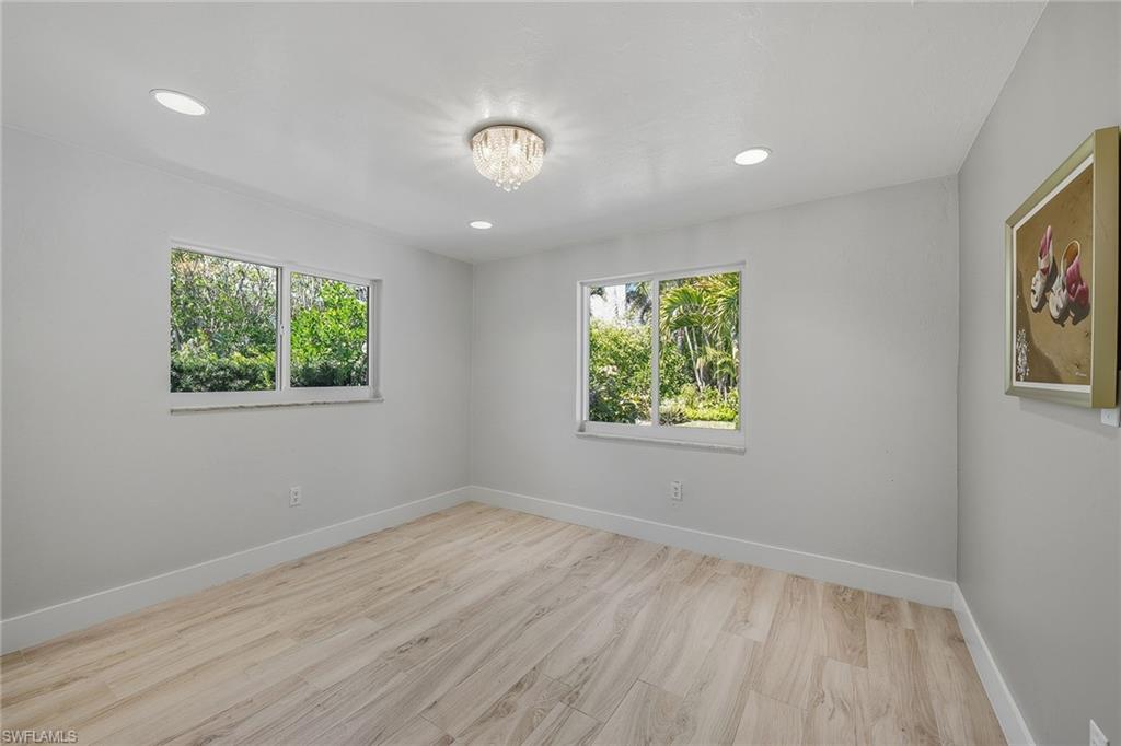 PARK SHORE - Residential