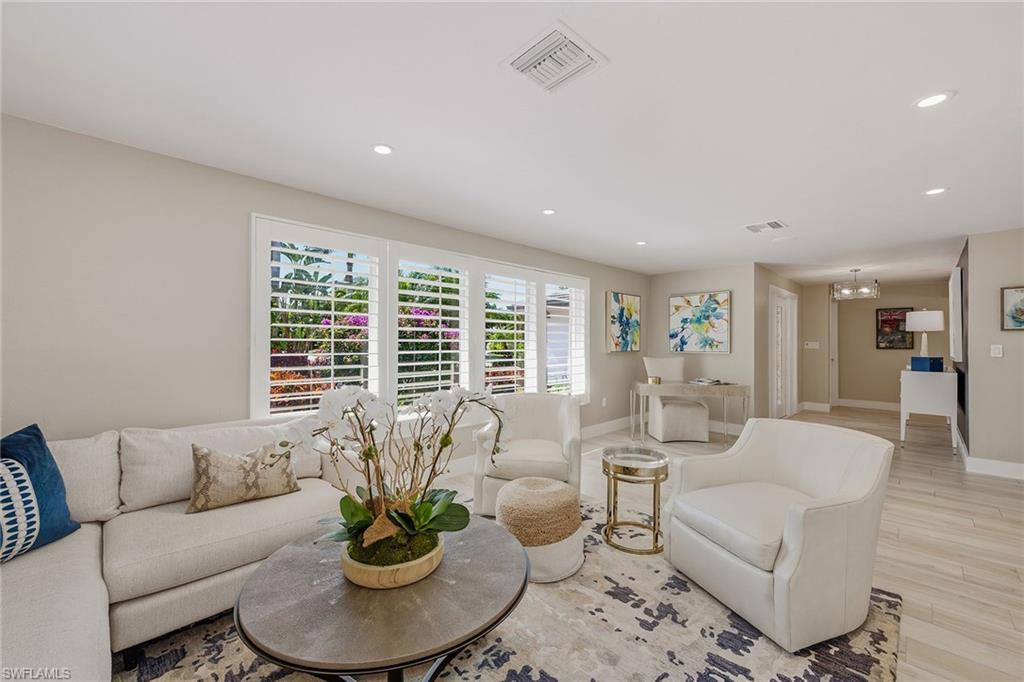 PARK SHORE - Residential