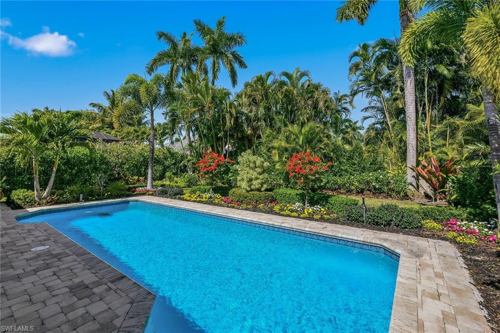 PARK SHORE - Residential